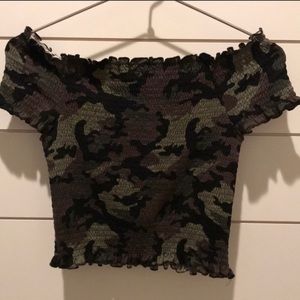 CAMO Crop Top